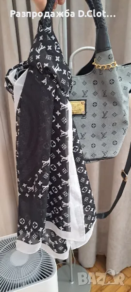 Louis Vuitton шал , снимка 1