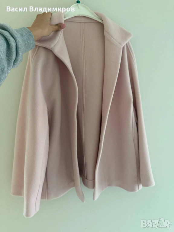 Продавам палто в цвят бебешко розово ушито по модел на марката Loro Piana, снимка 1