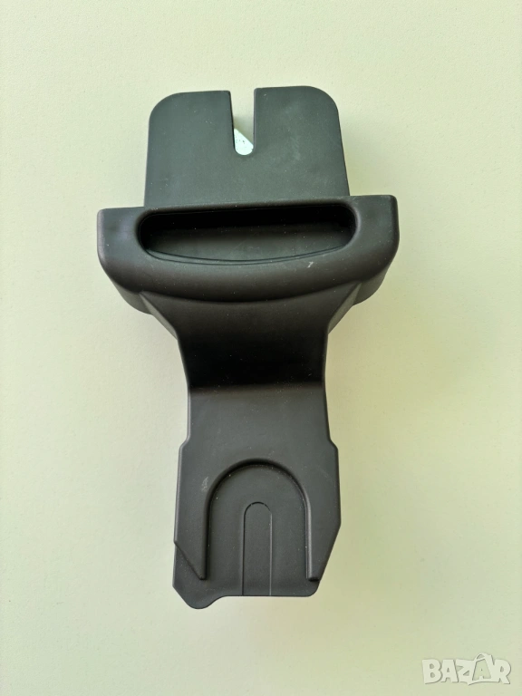 Адаптери за детско столче за кола Maxi Cosi, снимка 1