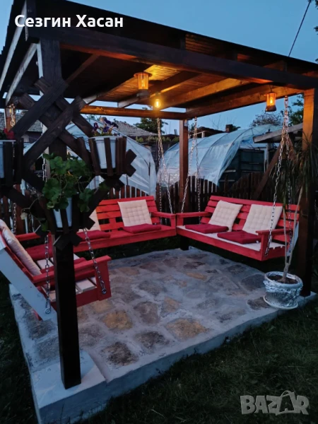  Градинска беседка с люлеещи се пейки – по поръчка   , снимка 1