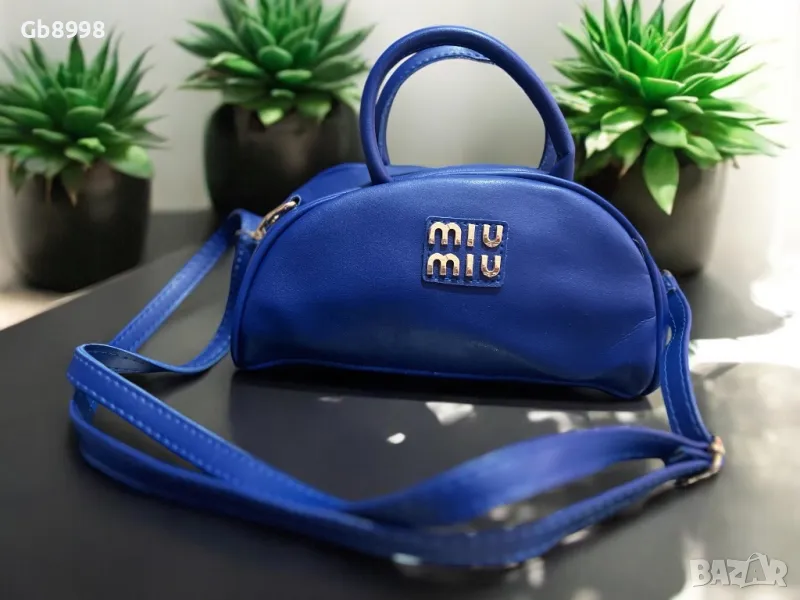 Кокетна чанта Miu Miu, снимка 1