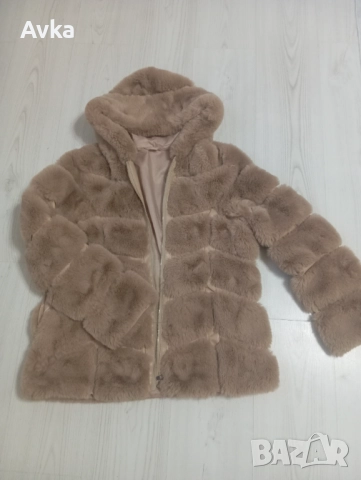 Дамско пухено яке