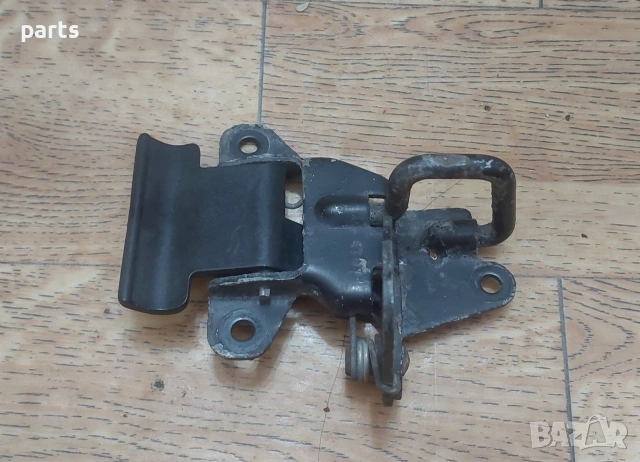 Ключалка Преден Капак Ауди A3 8L (1) - 8L0823480, снимка 2 - Части - 53346385