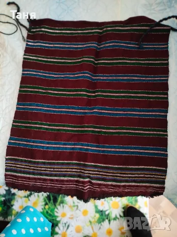 Престилки за носии 3бр + пола тъмно вишнева, снимка 3 - Антикварни и старинни предмети - 50387470