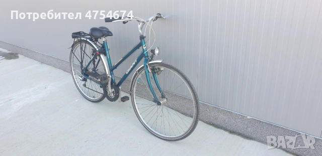 Дамски велосипед GIANT, колело 28", снимка 7 - Велосипеди - 53808496