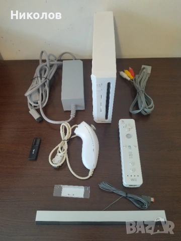 Продавам конзола Nintendo Wii,хакната