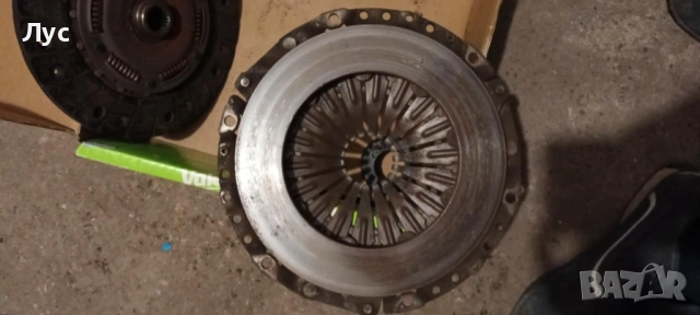 Съединител 1.9TDI 228mm, снимка 2 - Части - 53077480