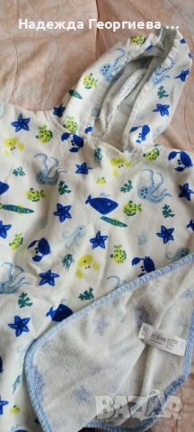 Халатче за момче, зайче и пончо хавлийка за 5-6 годинки, снимка 2 - Хавлии и халати - 53107129
