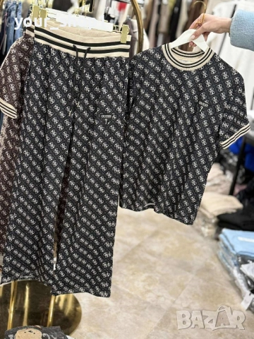 3 цвята екип Guess висок клас, снимка 3 - Спортни екипи - 53392964