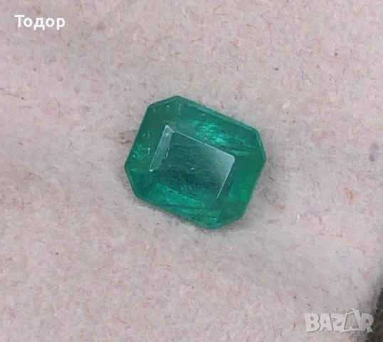 Изумруд, Смарагд, Емералд, Берил 1 карат