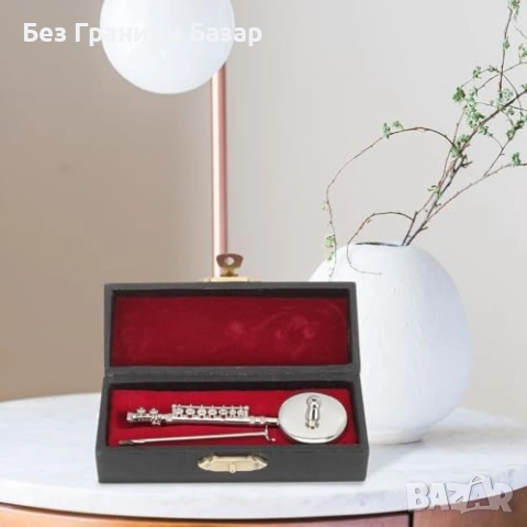 Нова Миниатюрна флейта модел с поставка и кутия метална декорация, колекция, снимка 8 - Декорация за дома - 53888221