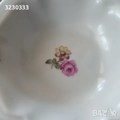 Порцеланова солница, снимка 9 - Аксесоари за кухня - 49657360