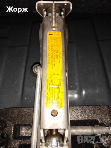 Крик Audi A6, снимка 2 - Аксесоари и консумативи - 53863813