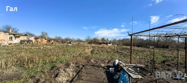 Къща с голям парцел с.Белгун на 20км от морето , снимка 4 - Къщи - 53663276