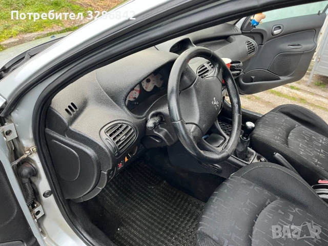 PEUGEOT206-SW, снимка 5 - Автомобили и джипове - 53641594