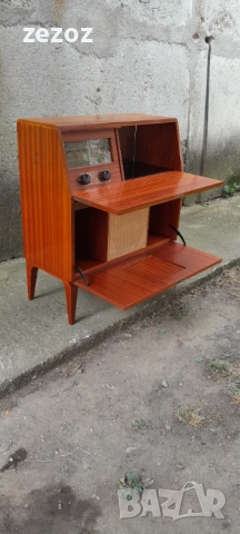Бар с радио винтидж-DUX, снимка 2 - Шкафове - 53110999