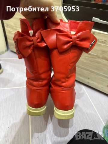 Червени дамски ботуши с панделки - 38ми номер