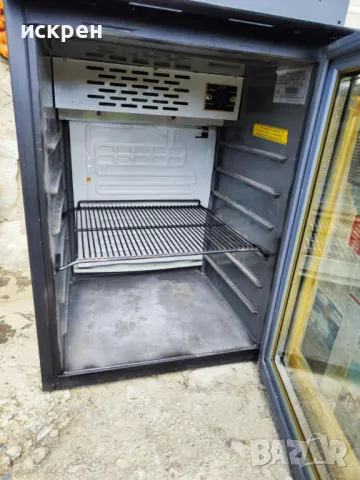 Хладилник,хладилна витрина, снимка 2 - Хладилници - 50330547
