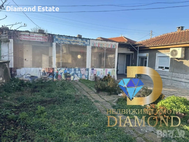 Двуетажна къща с гараж в село Черногорово, общ. Димитровград, снимка 18 - Къщи - 52825731