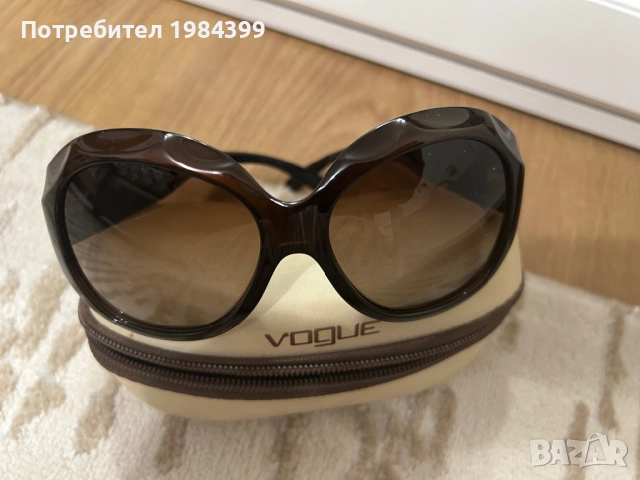 Дамски Vogue, снимка 2 - Слънчеви и диоптрични очила - 52885628