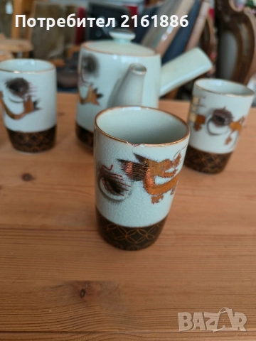 Малко чайниче с 4 чашки, снимка 3 - Чаши - 52501097