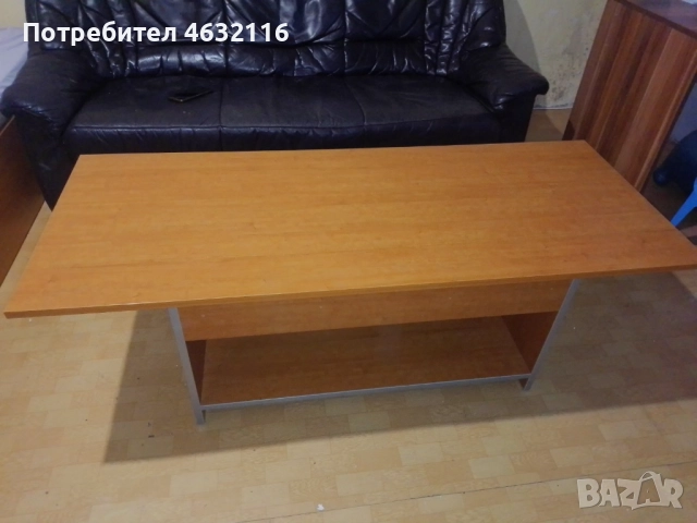 Продавам секция и маса , снимка 2 - Секции и витрини - 52171084