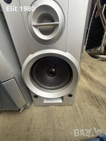 Продавам мини стерео уредба ROADSTAR, снимка 3 - Други ценни предмети - 52844121