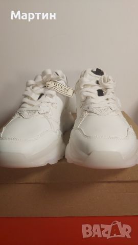 GUESS Sneakers Massa White - Номер 43, снимка 3 - Кецове - 46282005