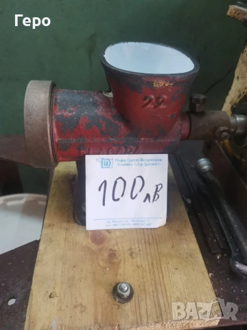 машинка за мелене на месо , снимка 2 - Месомелачки - 52645907