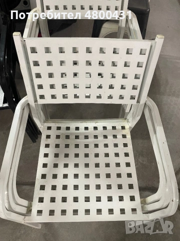 Градински метални столове