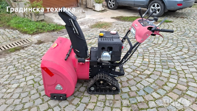 Роторен снегорин Hecht с ел. стартер , снимка 3 - Градинска техника - 53401060