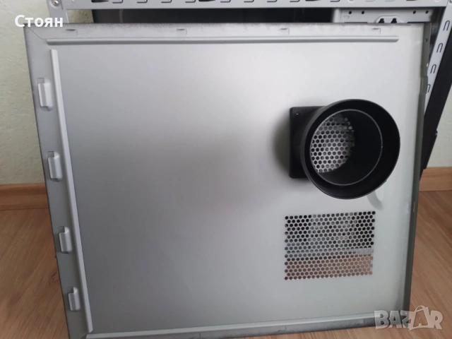 Компютърна кутия Cooler Master Elite 335U Mid Tower с DVD-RW, снимка 9 - Захранвания и кутии - 53304662