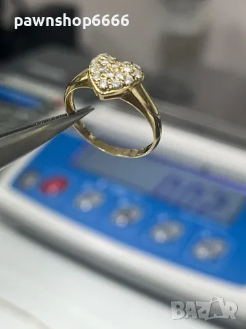 Златен пръстен 18 карата, снимка 2 - Пръстени - 50231381