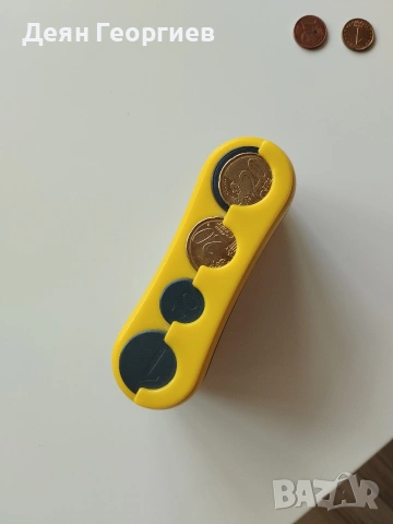 Продавам пластмасов монетник, снимка 3 - Други - 54237205