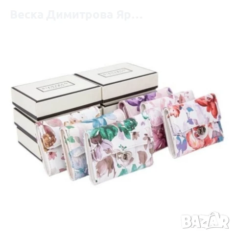 Дамско портмоне с флорален принт, снимка 4 - Портфейли, портмонета - 50498657