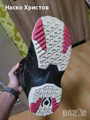 Обувки за сноуборд Salomon 42 номер, снимка 10 - Зимни спортове - 53560131