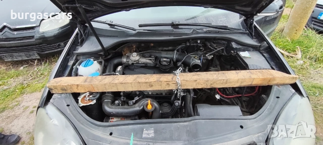 Vw Golf V 1.9TDI - 105к.с. BKC на части, снимка 10 - Автомобили и джипове - 53926874