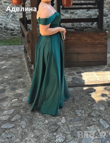 Официална рокля