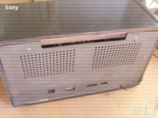 Старо колекционерско българско лампово радио, снимка 7 - Антикварни и старинни предмети - 52896645