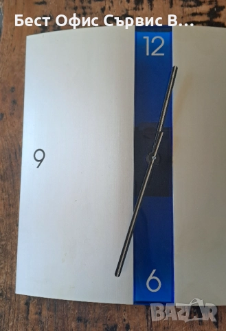 часовник стенен алуминиев сребро със синьо Хенкелс Henkels дизайнерски Германия, снимка 5 - Стенни часовници - 52406167