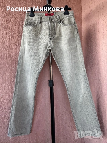 Мъжки дънки Hugo Boss