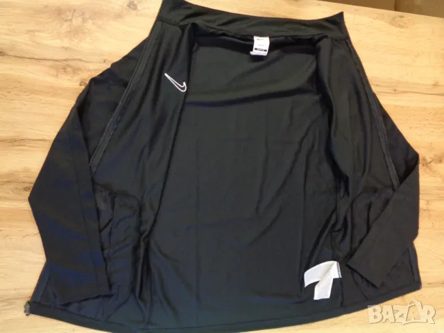 Екип Nike Original, снимка 3 - Спортни дрехи, екипи - 47415717