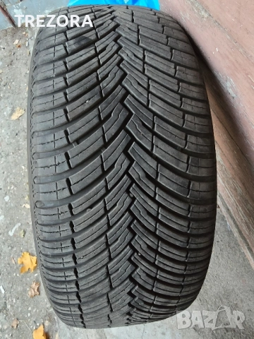 2 бр. гуми Pirelli Cinturato SF3 All Season-235/40/19-С Проблем, снимка 2 - Гуми и джанти - 52266913