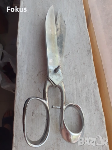 Голяма маркова шивашка ножица страхотен ряз, снимка 2 - Антикварни и старинни предмети - 53422339