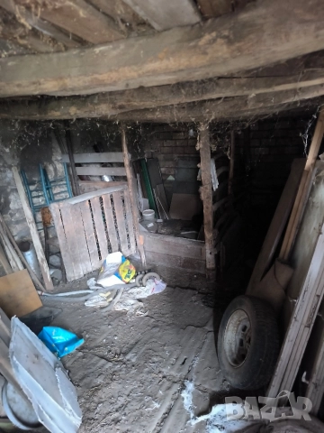 Продавам здрава двуетажна тухлена къща в село Дянково, снимка 18 - Къщи - 52822497