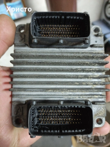 Търся компютър Опел астра 1.6 84к