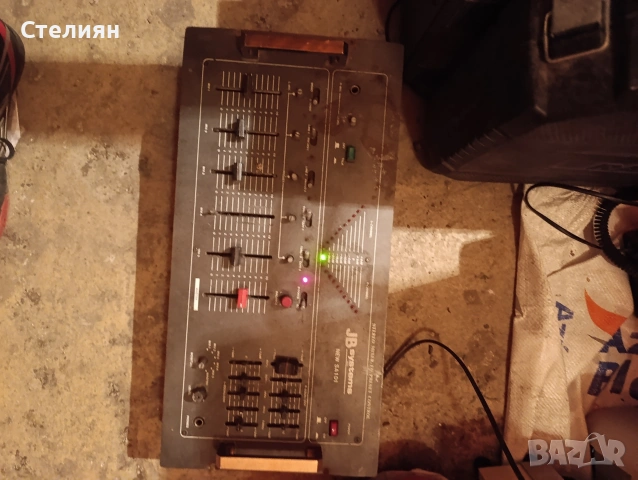 Професионален миксер JB Systems SA 101, снимка 3 - Еквалайзери - 53947835