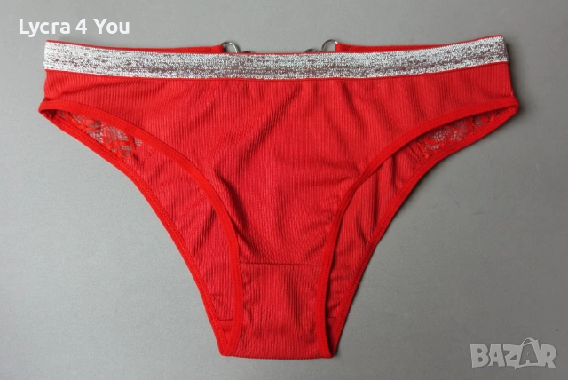 Червени бикини М с метални сърца на талията