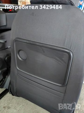 Седалки за VW Touran , снимка 1 - Аксесоари и консумативи - 46474260