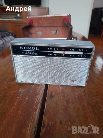 Старо радио,радиоприемник Сокол,Sokol #3, снимка 2 - Антикварни и старинни предмети - 53350500